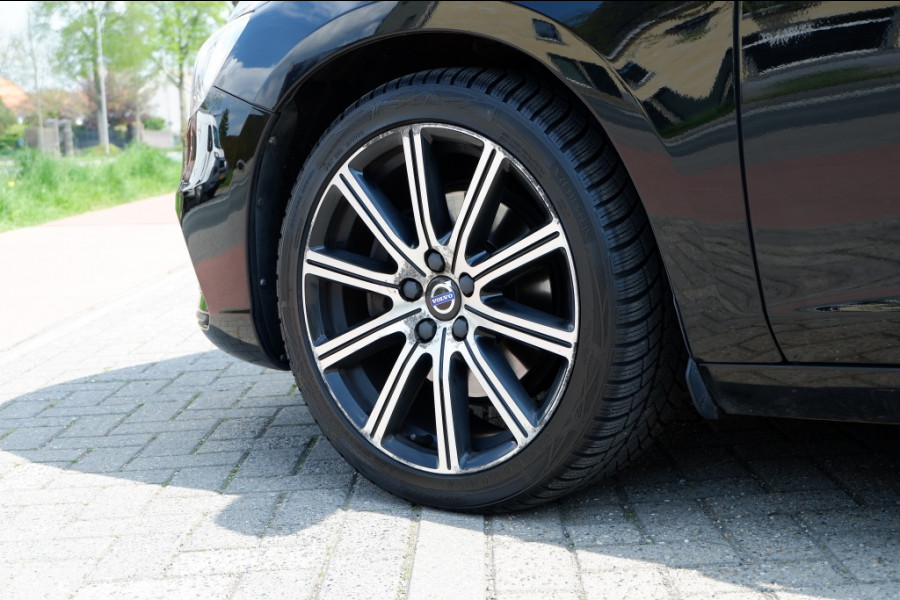 Volvo V60 2.0 T4 Bus. Sport / INCL. 12mnd BOVAG / schuif-Kantel dak