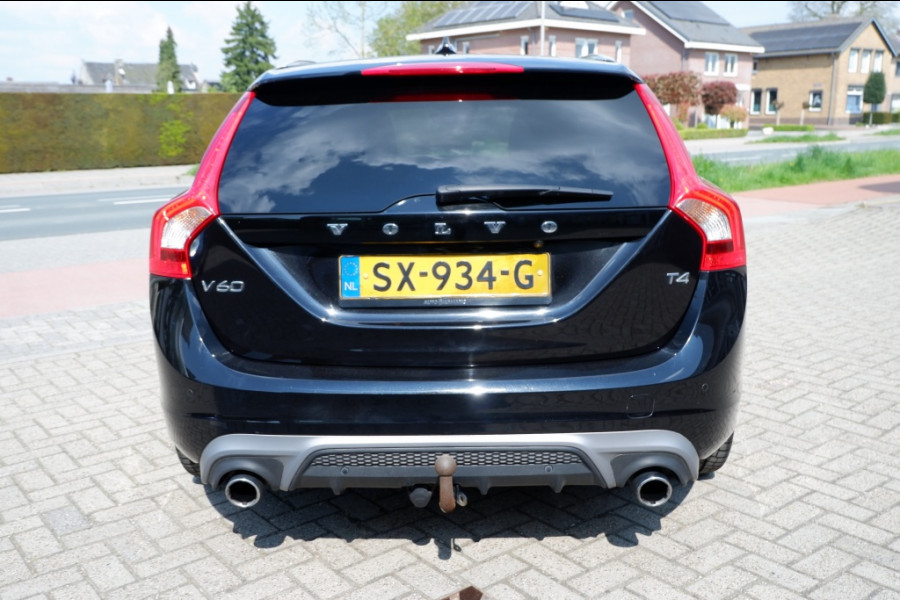 Volvo V60 2.0 T4 Bus. Sport / INCL. 12mnd BOVAG / schuif-Kantel dak