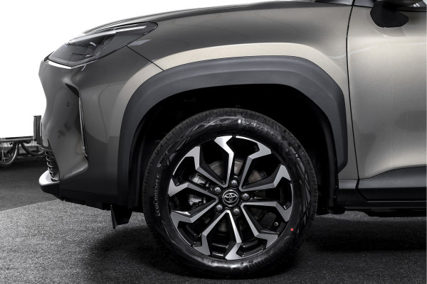 Toyota Yaris Cross 1.5 Hybrid 115 Dynamic | Dig.Cockpit | Adapt.Cruise | Stoel-+stuurverwarming | Camera | PDC | NAV+App.Connect | Auto.Airco | LM 17" | 4662