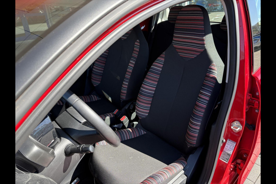Citroën C1 1.0 VTi Shine | Carplay | Achteruitrijcamera | L.M. Velgen | Airco