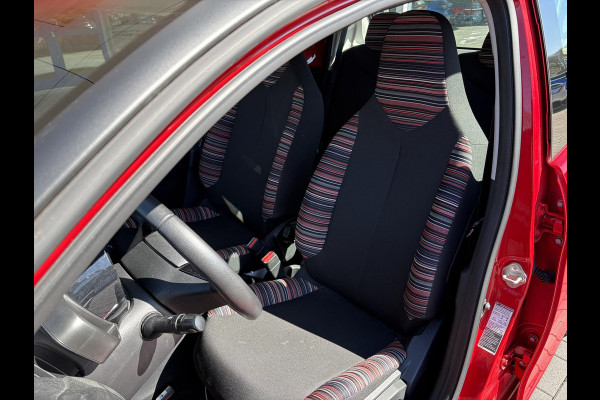 Citroën C1 1.0 VTi Shine | Carplay | Achteruitrijcamera | L.M. Velgen | Airco