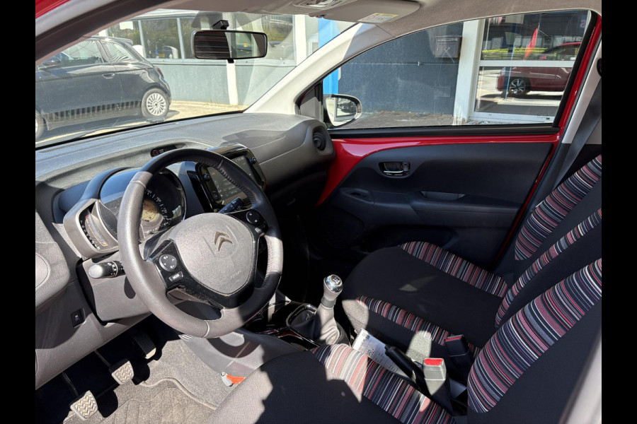 Citroën C1 1.0 VTi Shine | Carplay | Achteruitrijcamera | L.M. Velgen | Airco