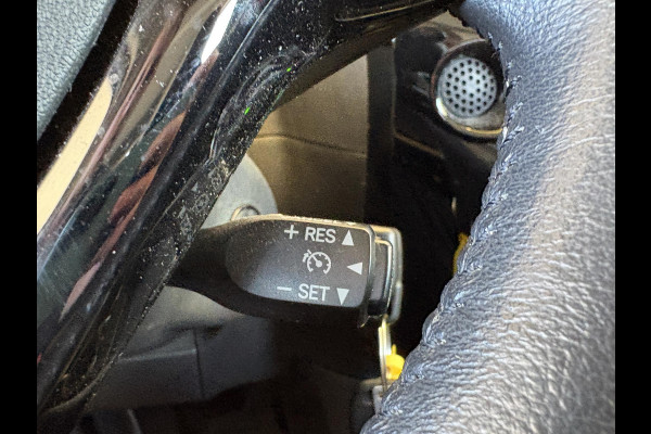 Citroën C1 1.0 VTi Shine | Carplay | Achteruitrijcamera | L.M. Velgen | Airco