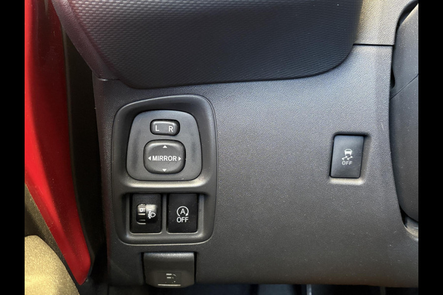 Citroën C1 1.0 VTi Shine | Carplay | Achteruitrijcamera | L.M. Velgen | Airco