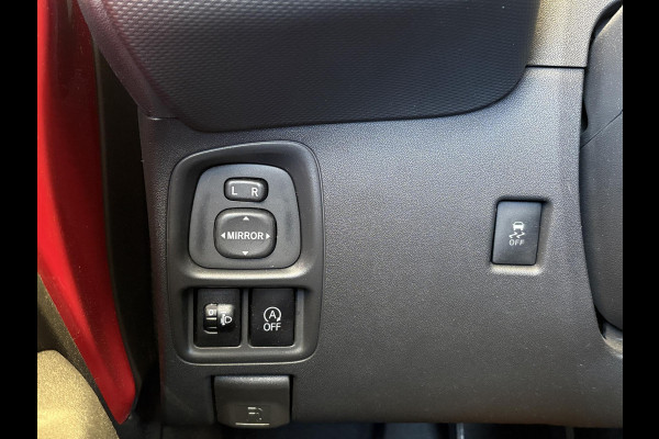 Citroën C1 1.0 VTi Shine | Carplay | Achteruitrijcamera | L.M. Velgen | Airco