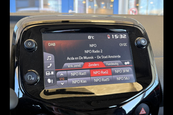 Citroën C1 1.0 VTi Shine | Carplay | Achteruitrijcamera | L.M. Velgen | Airco