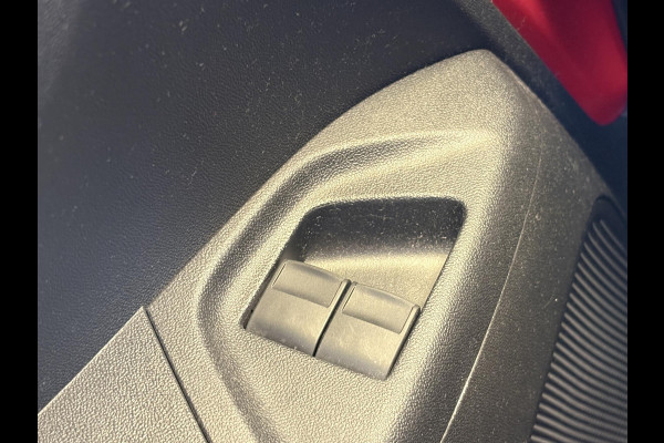Citroën C1 1.0 VTi Shine | Carplay | Achteruitrijcamera | L.M. Velgen | Airco