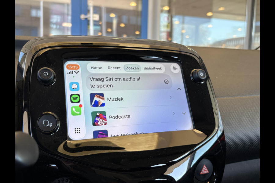 Citroën C1 1.0 VTi Shine | Carplay | Achteruitrijcamera | L.M. Velgen | Airco