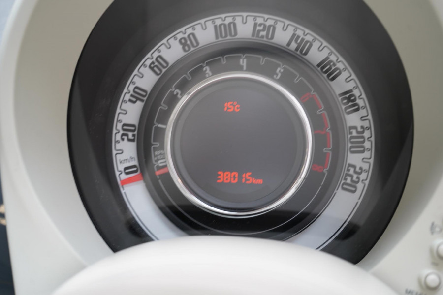 Fiat 500C 1.0 Hybrid Lounge | Apple Carplay | Airconditioning | Cruise control | Parkeersensoren