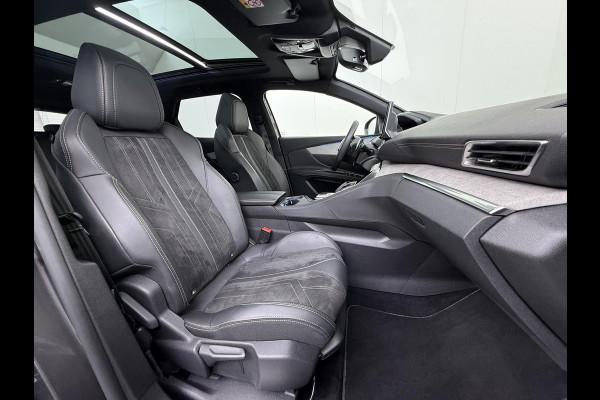 Peugeot 3008 1.6 HYbrid 225 GT Pack Business PANO | BLACK PACK | CAMERA | CRUISE CONTROL ADAPTIEF DODE HOEK SENSOR | ELEK. ACHTERKLEP | STOELVERWARMING| FOCAL AUDIO|