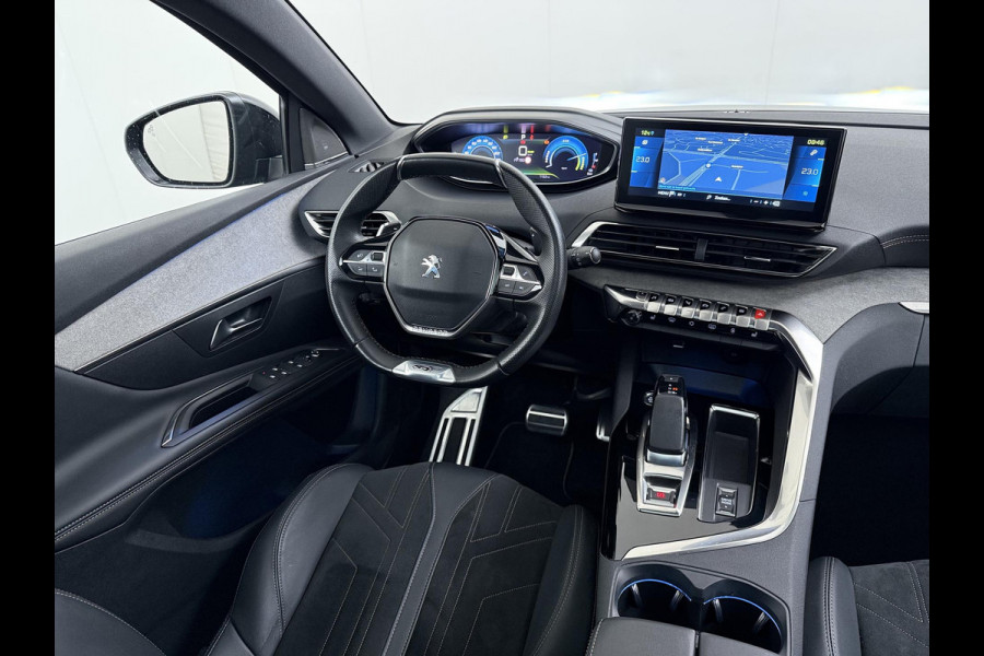 Peugeot 3008 1.6 HYbrid 225 GT Pack Business PANO | BLACK PACK | FOCAL AUDIO | CAMERA | CRUISE CONTROLE | ELEK. ACHTERKLEP | STOELVERWARMING | RIJKLAAR + 12 MND BOVAG GARANTIE |