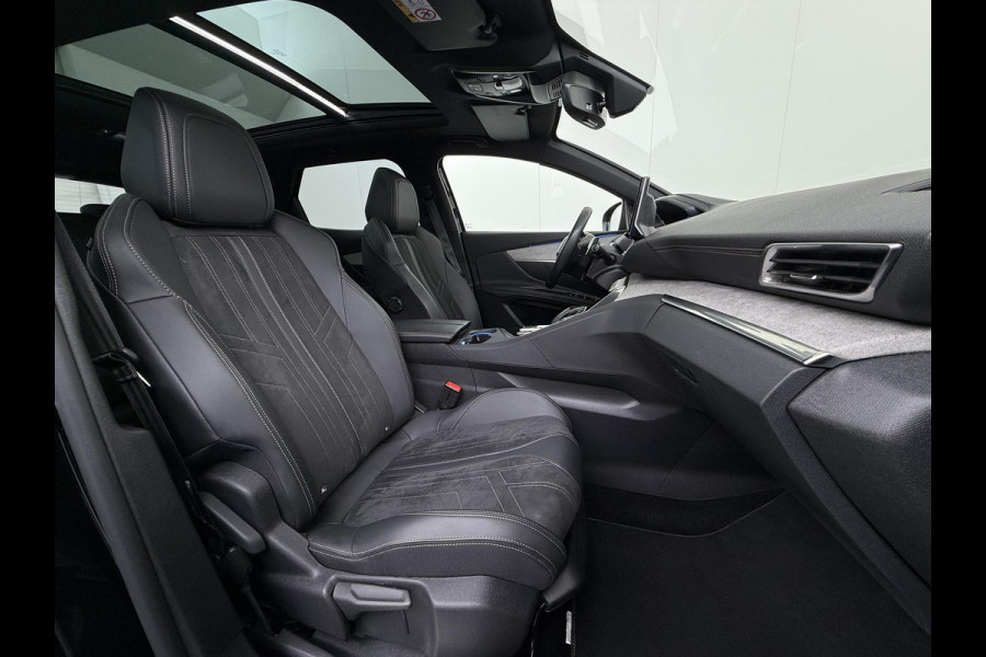 Peugeot 3008 1.6 HYbrid 225 GT Pack Business PANO | BLACK PACK | FOCAL AUDIO | CAMERA | CRUISE CONTROLE | ELEK. ACHTERKLEP | STOELVERWARMING | RIJKLAAR + 12 MND BOVAG GARANTIE |