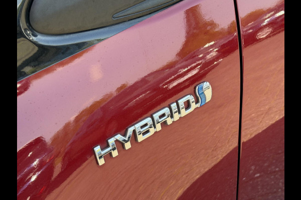 Toyota Yaris 1.5 Hybrid Bi-Tone Plus | Panoramadak | Navigatie | Camera | Climate Control |