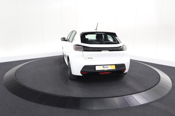Peugeot e-208 EV Active 50 kWh | 11 KW Laadfunctie | Parkeersensoren | Apple Carplay