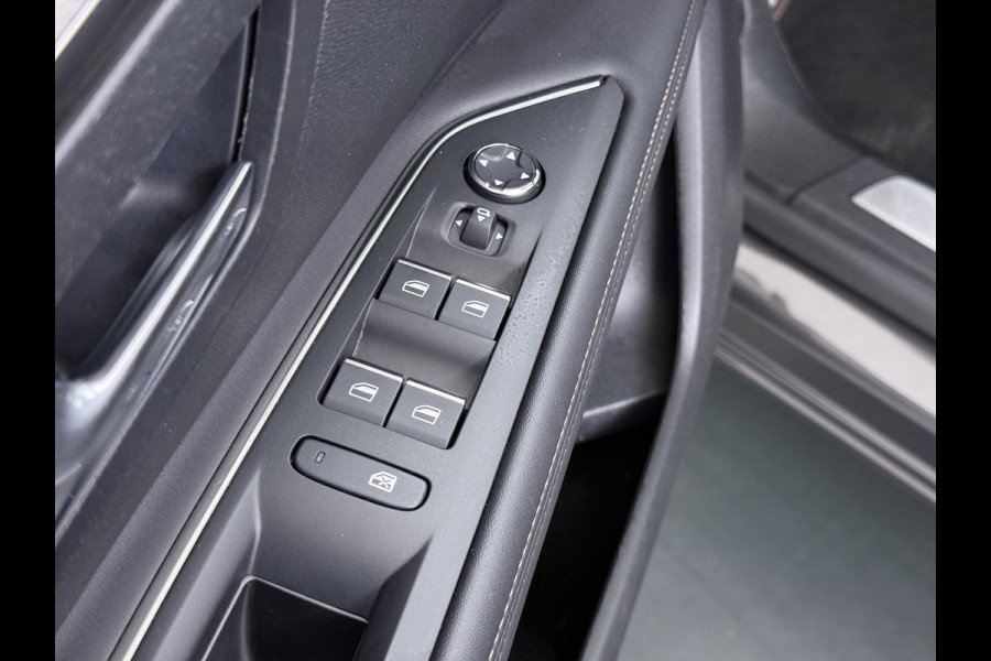 Peugeot 3008 1.6 HYbrid 225 GT Pack Business PANO | BLACK PACK | CAMERA VOOR + ACHTER | ADAPTIVE CRUISE | DODE HOEK SENSOR | ELEK. ACHTERKLEP | STOELVERWARMING| FOCAL AUDIO