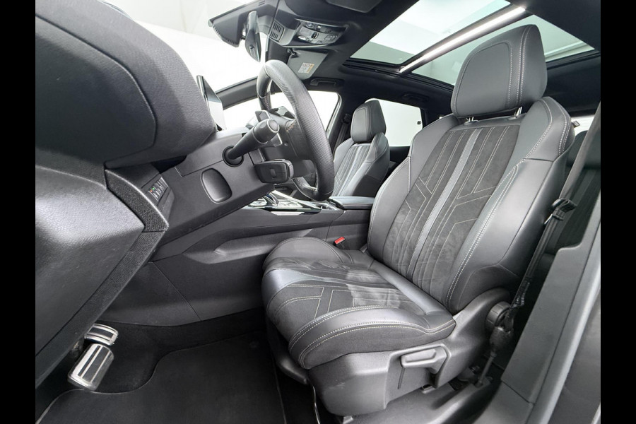 Peugeot 3008 1.6 HYbrid 225 GT Pack Business PANO | BLACK PACK | CAMERA VOOR + ACHTER | ADAPTIVE CRUISE | DODE HOEK SENSOR | ELEK. ACHTERKLEP | STOELVERWARMING| FOCAL AUDIO