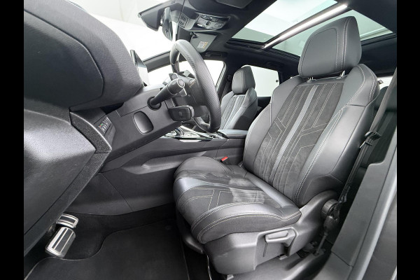 Peugeot 3008 1.6 HYbrid 225 GT Pack Business PANO | BLACK PACK | CAMERA VOOR + ACHTER | ADAPTIVE CRUISE | DODE HOEK SENSOR | ELEK. ACHTERKLEP | STOELVERWARMING| FOCAL AUDIO