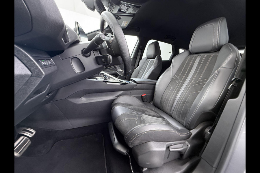 Peugeot 3008 1.6 HYbrid 225 GT |PHEV | BLACK OPTIC| FOCAL AUDIO| STOELVERWARMING| CAMERA VOOR+ ACHTER| ADAPTIVE CRUISE CONTROL| DODE HOEK SENSOR| ELEK. ACHTERKLEP| STANDKACHEL
