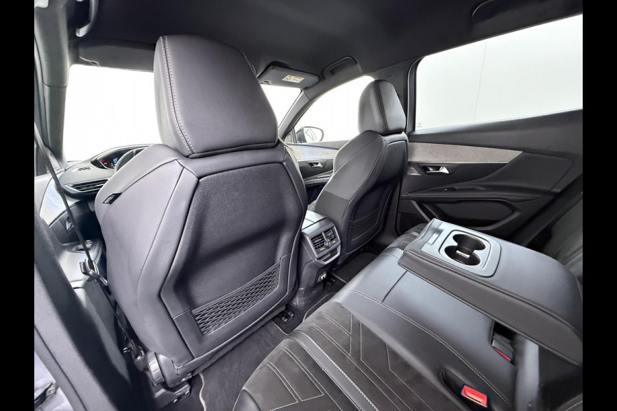 Peugeot 3008 1.6 HYbrid 225 GT |PHEV | BLACK OPTIC| FOCAL AUDIO| STOELVERWARMING| CAMERA VOOR+ ACHTER| ADAPTIVE CRUISE CONTROL| DODE HOEK SENSOR| ELEK. ACHTERKLEP| STANDKACHEL