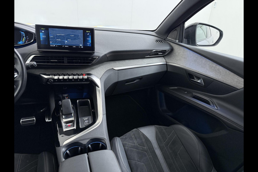 Peugeot 3008 1.6 HYbrid 225 GT |PHEV | BLACK OPTIC| FOCAL AUDIO| STOELVERWARMING| CAMERA VOOR+ ACHTER| ADAPTIVE CRUISE CONTROL| DODE HOEK SENSOR| ELEK. ACHTERKLEP| STANDKACHEL