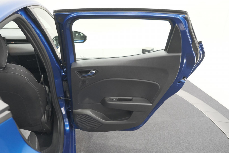 Renault Clio 1.6 E-Tech Full Hybrid 145 Evolution | Apple Carplay | Parkeersensoren | LED | Cruise Control