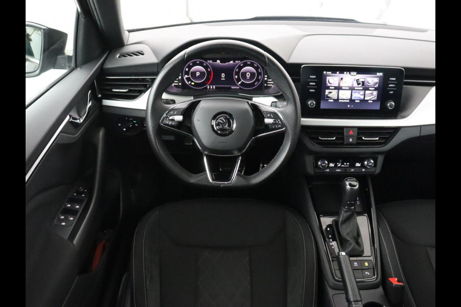 Škoda Kamiq 1.0 TSI Sport | Automaat | Camera | Carplay | Virtual Cockpit | Sportstoelen | Climate control | Full LED | Cruise control | Getint glas | Bluetooth