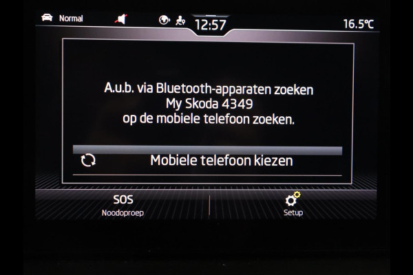 Škoda Kamiq 1.0 TSI Sport | Automaat | Camera | Carplay | Virtual Cockpit | Sportstoelen | Climate control | Full LED | Cruise control | Getint glas | Bluetooth