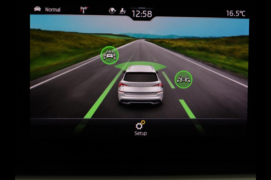 Škoda Kamiq 1.0 TSI Sport | Automaat | Camera | Carplay | Virtual Cockpit | Sportstoelen | Climate control | Full LED | Cruise control | Getint glas | Bluetooth