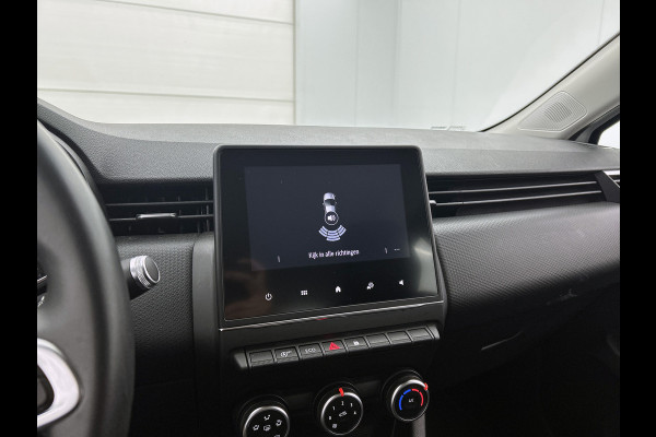 Renault Clio 1.0 TCe Zen / 6 Versn. / 5Drs. / Pdc./ Airco / Navigatie / Radio multimedia / Apk 04-2027