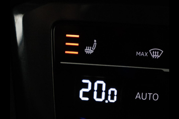 Volkswagen Tiguan 1.5 TSI Life Business | Leder | Stoelverwarming | Keyless | Carplay | Adaptive cruise | Navigatie | Parkeerhulp | Full LED | Stuurverwarming | Virtual Cockpit | Climate control | DAB | Bluetooth