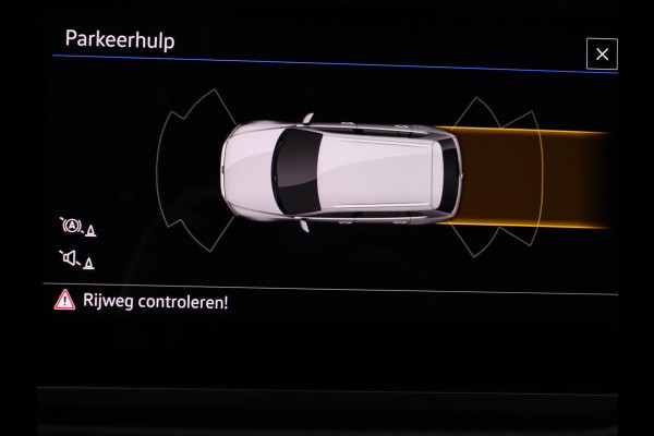 Volkswagen Tiguan 1.5 TSI Life Business | Leder | Stoelverwarming | Keyless | Carplay | Adaptive cruise | Navigatie | Parkeerhulp | Full LED | Stuurverwarming | Virtual Cockpit | Climate control | DAB | Bluetooth