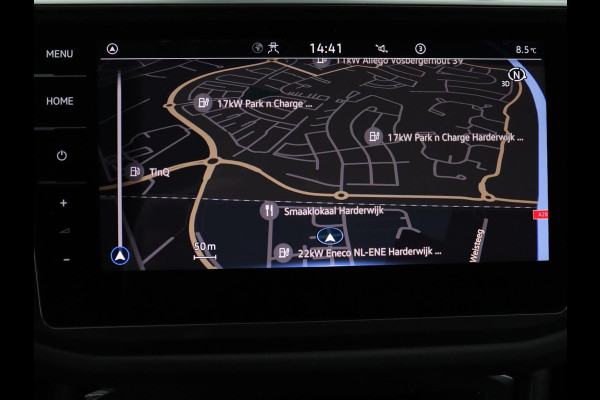 Volkswagen Tiguan 1.5 TSI Life Business | Leder | Stoelverwarming | Keyless | Carplay | Adaptive cruise | Navigatie | Parkeerhulp | Full LED | Stuurverwarming | Virtual Cockpit | Climate control | DAB | Bluetooth