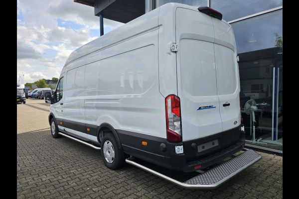 Ford E-Transit Bestelauto 350 L4 Trend 184pk Elektrisch Ford Voorraad | PRIJS o.b.v. SUBCONTRACTOR | Volledige inrichting | Side bars | Doorloopfunctie cabine | Subco |