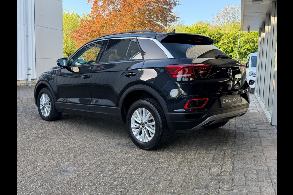 Volkswagen T-Roc 1.5 TSI Life 150 Pk | Navi-Carplay | Clima | Camera | Cruise | 16".