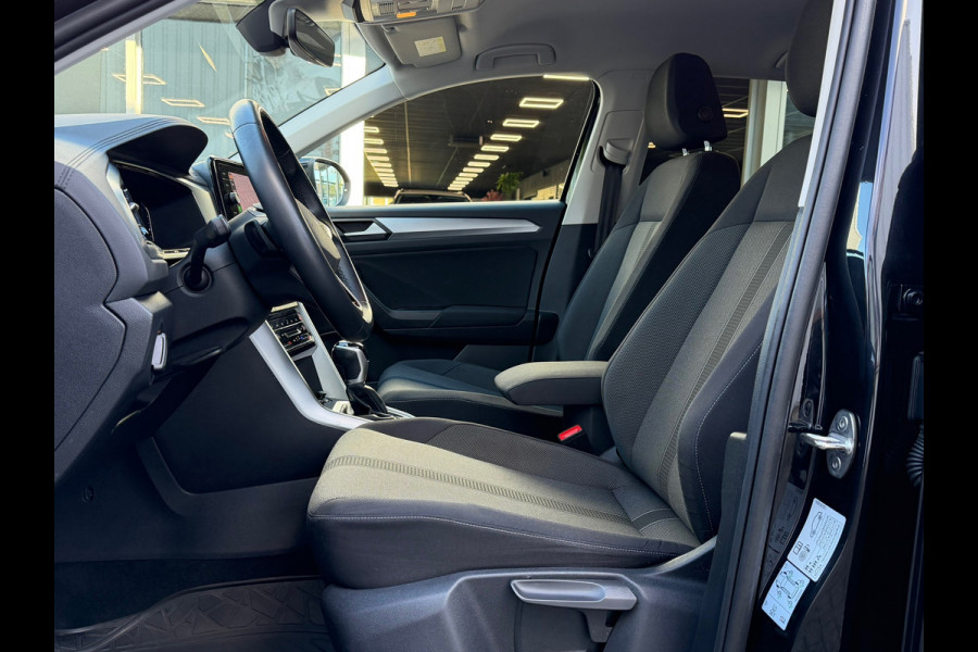 Volkswagen T-Roc 1.5 TSI Life 150 Pk | Navi-Carplay | Clima | Camera | Cruise | 16".