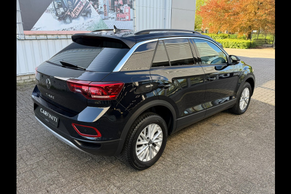 Volkswagen T-Roc 1.5 TSI Life 150 Pk | Navi-Carplay | Clima | Camera | Cruise | 16".