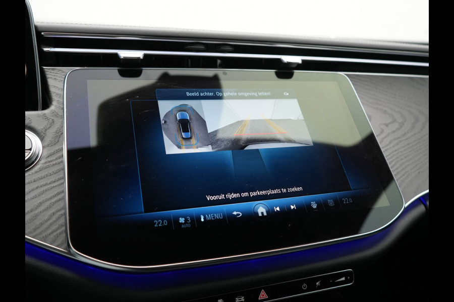 Mercedes-Benz E-Klasse Estate 300 e AMG Line PHEV 313pk Dealer O.H. | Trekhaak Af Fabriek | Adaptive Cruise | 360 Camera | Digital Light | Alcantara Sportstoelen Memory & Verwarmd | Sfeerverlichting | Keyless | Blis | Navigatie | DAB | Plug In Hybrid |