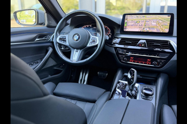 BMW 5 Serie Touring 530e High Ex. M-Sport |CoPilot|Laser|H/K|HUD|Integral Active Steering|