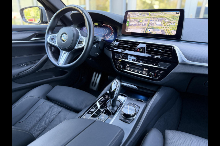 BMW 5 Serie Touring 530e High Ex. M-Sport |CoPilot|Laser|H/K|HUD|Integral Active Steering|