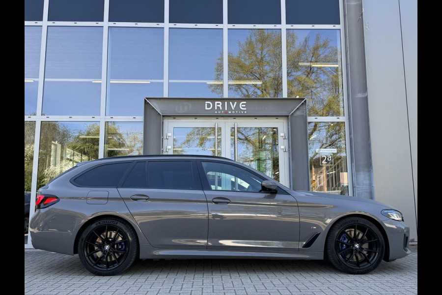 BMW 5 Serie Touring 530e High Ex. M-Sport |CoPilot|Laser|H/K|HUD|Integral Active Steering|