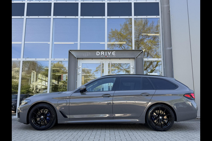 BMW 5 Serie Touring 530e High Ex. M-Sport |CoPilot|Laser|H/K|HUD|Integral Active Steering|