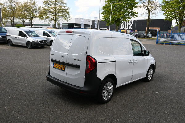 Mercedes-Benz Citan 110 CDI L1 Pro 3 Zitplaatsen, MBUX, Stoelverwarming