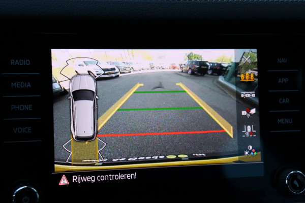 Škoda Kodiaq 1.5 TSI Sportline Bus. 7persoons org.NL el.schuif/pano-dak stuurverw el.klep