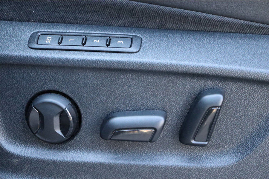 Škoda Kodiaq 1.5 TSI Sportline Bus. 7persoons org.NL el.schuif/pano-dak stuurverw el.klep