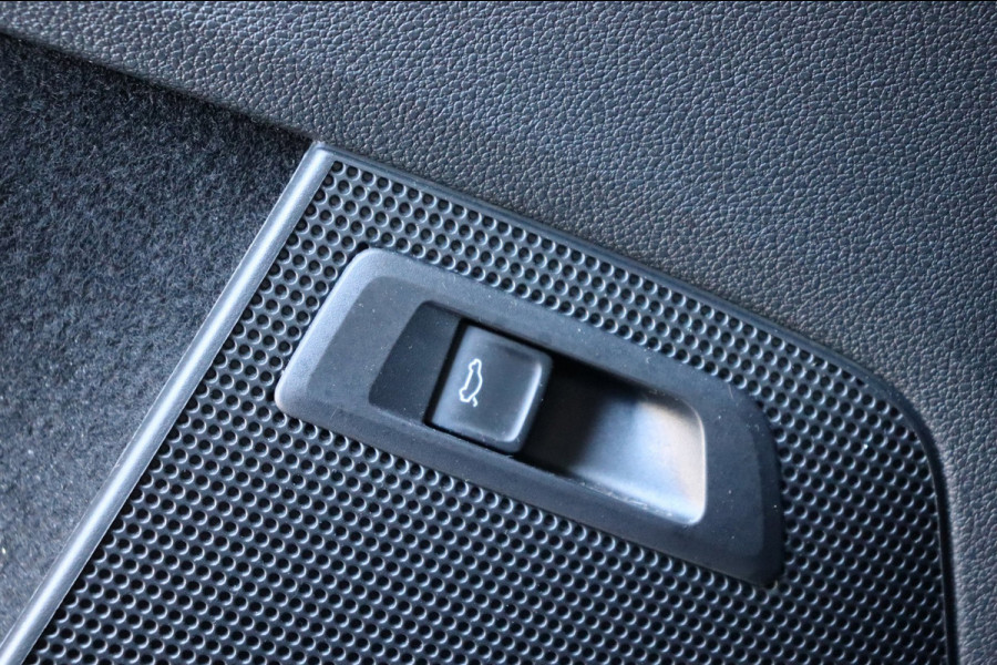 Škoda Kodiaq 1.5 TSI Sportline Bus. 7persoons org.NL el.schuif/pano-dak stuurverw el.klep