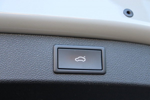 Škoda Kodiaq 1.5 TSI Sportline Bus. 7persoons org.NL el.schuif/pano-dak stuurverw el.klep