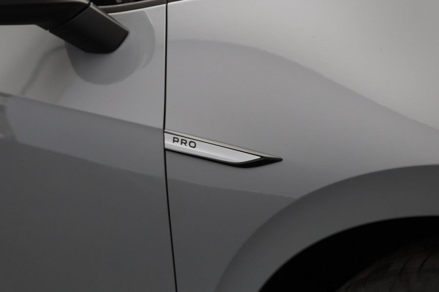 Volkswagen ID.3 Life 58 kWh 204 PK, Stoelverwarming, Stuurverwarming, Adap. Cruise Control