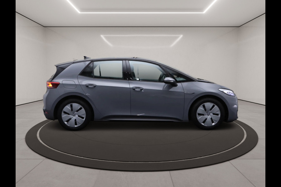Volkswagen ID.3 Life 58 kWh 204 PK, Stoelverwarming, Stuurverwarming, Adap. Cruise Control