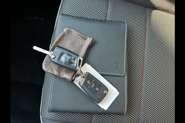 Volkswagen T-Roc 1.5 TSI Sport TREKHAAK|ACC|VIRTUAL