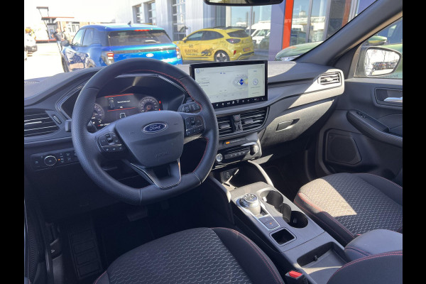 Ford Kuga 2.5 PHEV ST-Line 243pk | Winterpack | Wegklapbare Trekhaak | Orig. NL auto